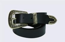 кожаный ремень в западном стиле