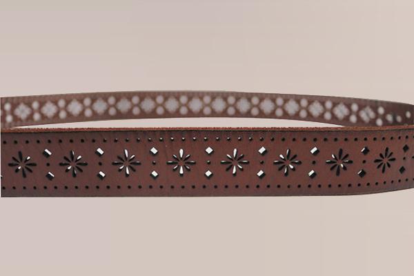 Ажурный кожаный ремень