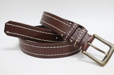 Прошитый ремень из кожи